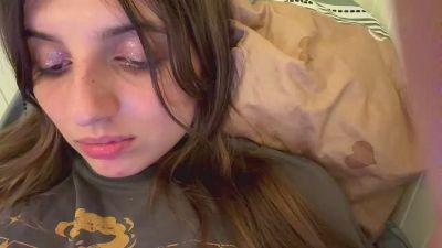 Watch BreanaHelmle Live On Cam