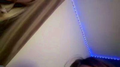 Watch ChanaNicklin Live On Cam