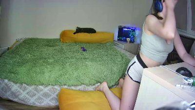 Watch KathieSkarphol Live On Cam