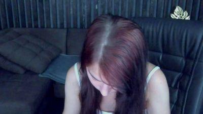 Watch Livia_Shy Live On Cam