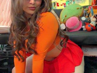 Watch Alyx_Singer Live On Cam