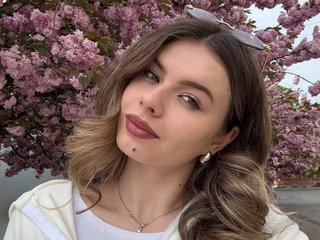 Watch RubyCeline Live On Cam