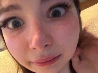 Watch SalemBrynn Live On Cam