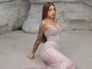Watch SofiaaMartinezz Live On Cam