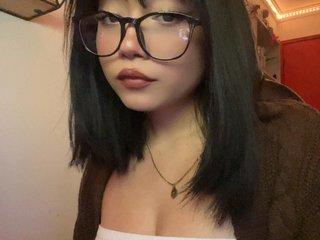 Watch belladh Live On Cam