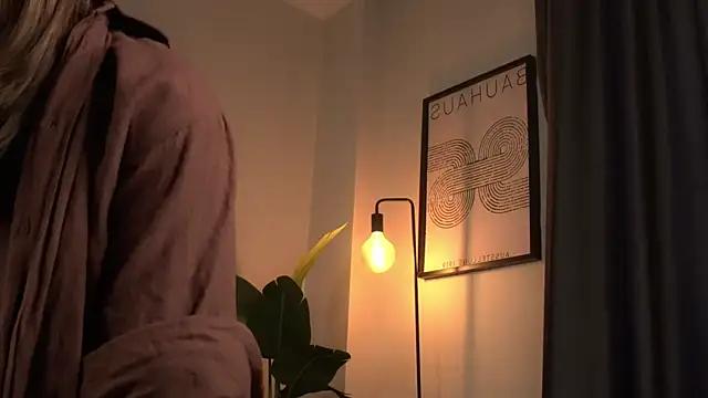 Watch DarylBarks Live On Cam