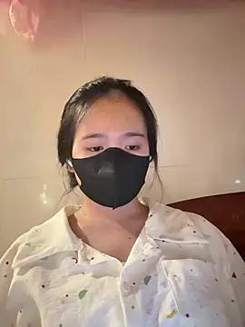 Watch Gwen879 Live On Cam