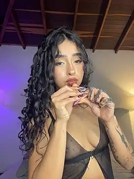 Watch RosseMelody Live On Cam