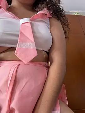 Watch Shara_dreams Live On Cam