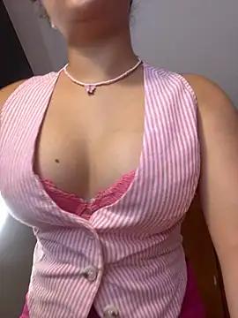 Watch Shara_dreams Live On Cam