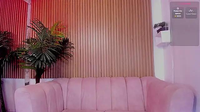 Watch hanniiee_ Live On Cam
