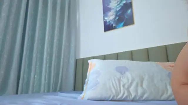 Watch sweety_vikky Live On Cam